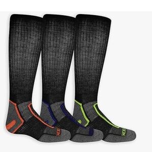 NWOT Fruit of Loom socks